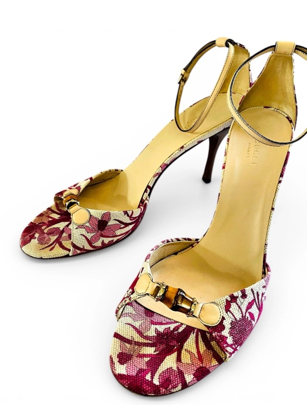 🛍️ Gucci Authentic Flora Canvas Bamboo Horsebit Ankle Strap Sandals Size 41